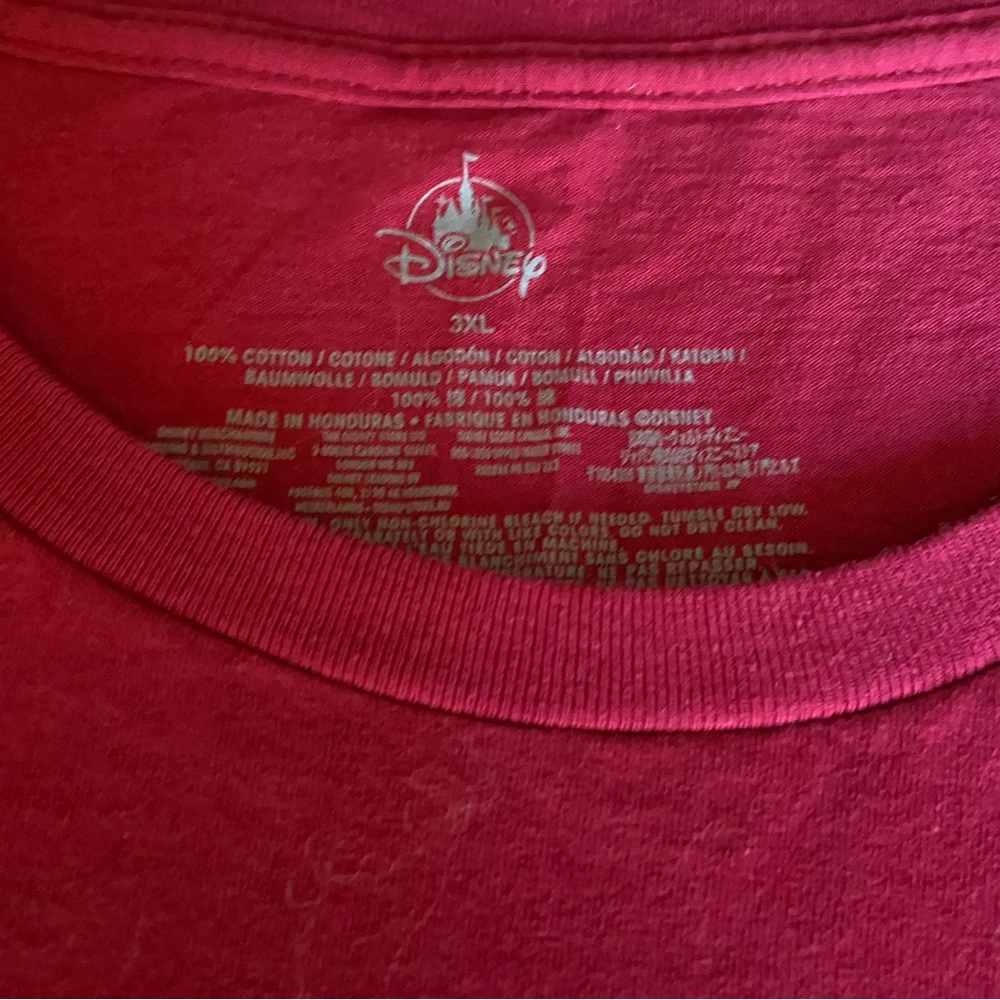 Lot of 2 Grumpy themed short sleeve tees - Picture 6 of 8